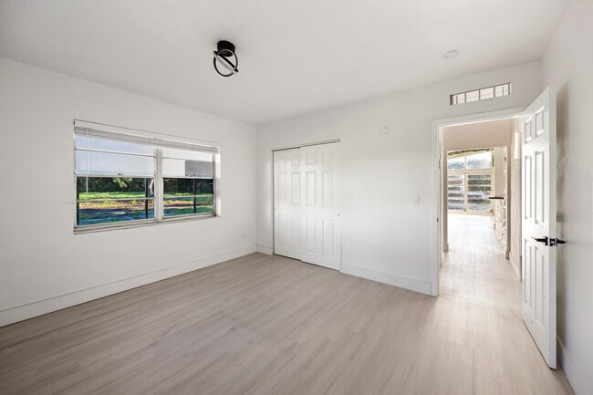 Building Photo - 3360 N 57th Dr