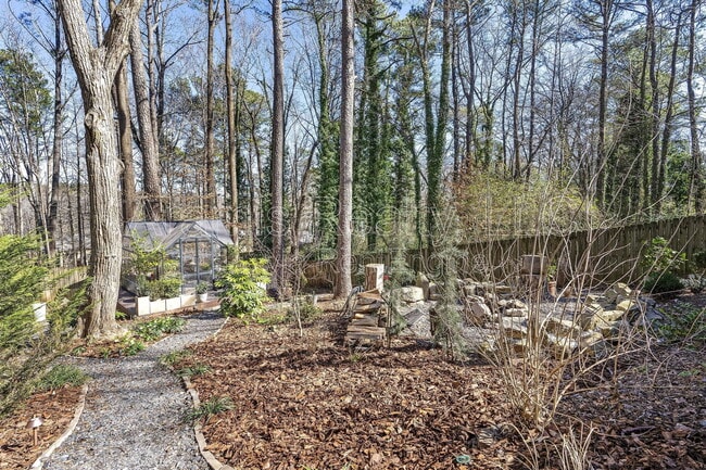 Building Photo - 3102 Alston Dr