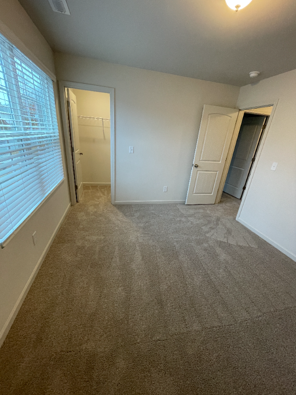 Building Photo - 18 Matrix Ct