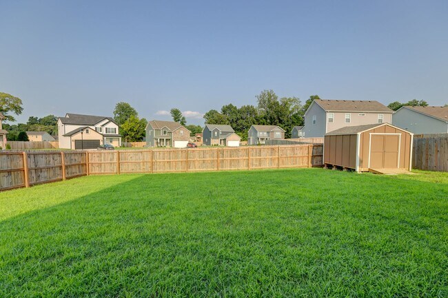 Building Photo - 1385 Harmon Ln