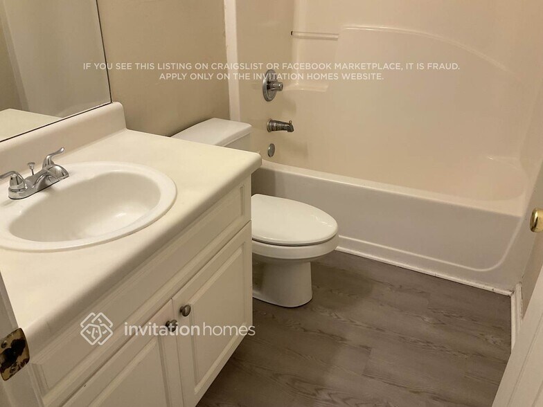 Building Photo - 213 Towler Dr