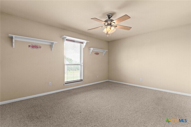 Building Photo - 336 Skyline Dr