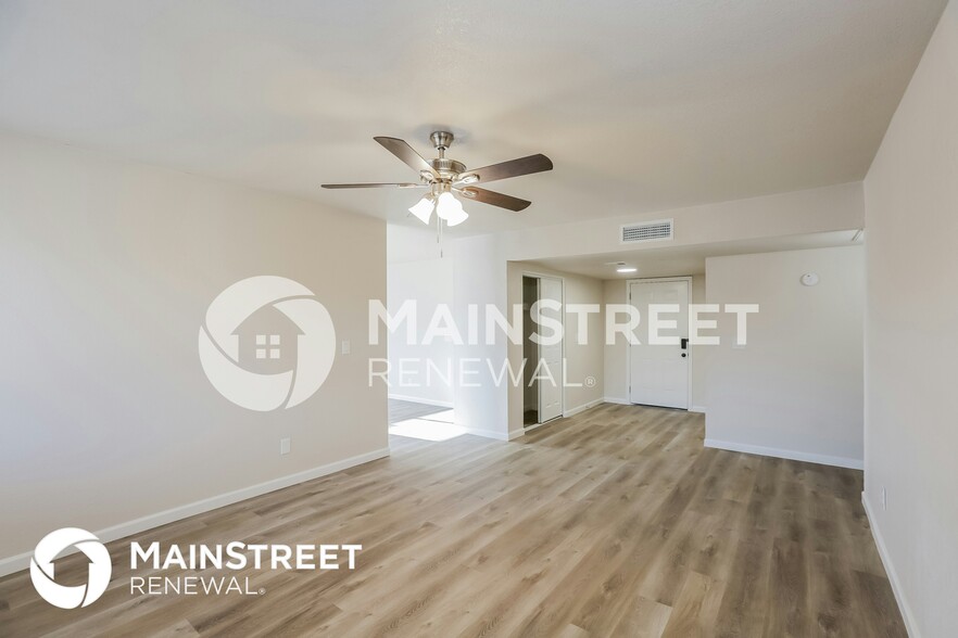Building Photo - 3522 W Malapai Dr