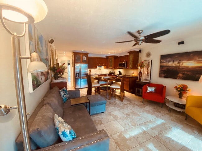 Building Photo - 3212 SE 8th St