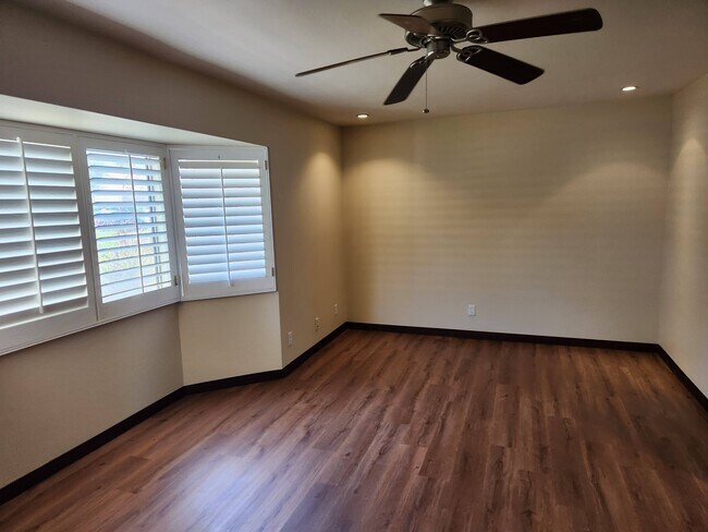 Building Photo - 79860 Fiesta Dr