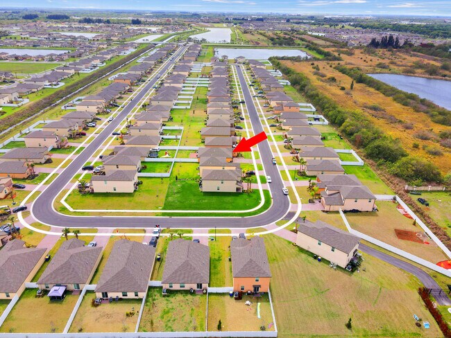 Building Photo - 701 Carlyle Wy