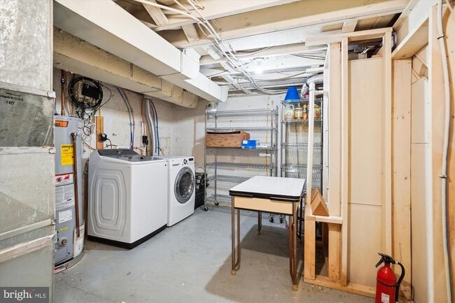 Building Photo - 6124 12th Rd N