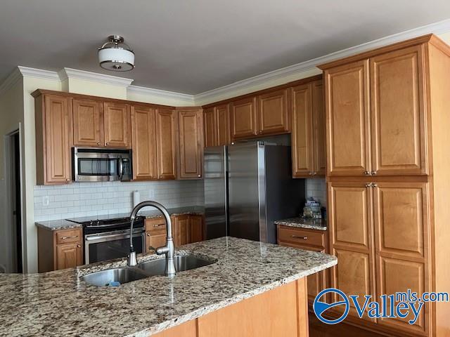 Building Photo - 410 Creekwater Cir