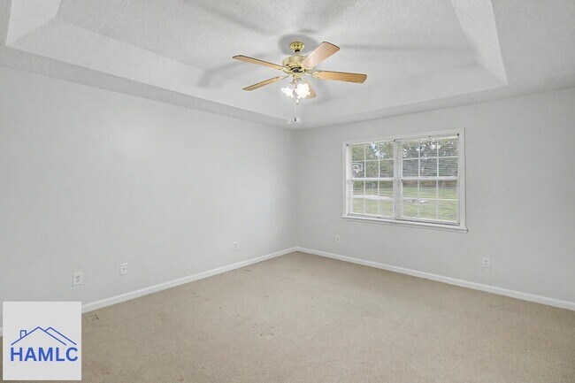 Building Photo - 340 McCumber Dr