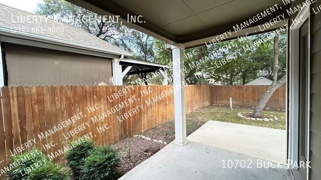 Building Photo - 10702 Buck Park