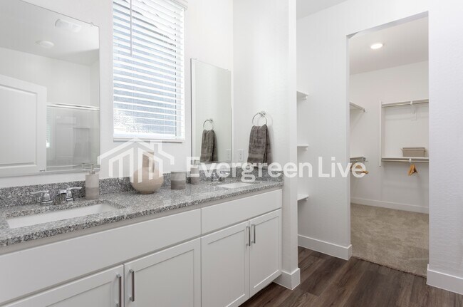 Building Photo - 9117 N 181st Ave