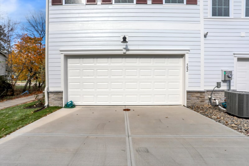 Building Photo - 502 Gilder Dr