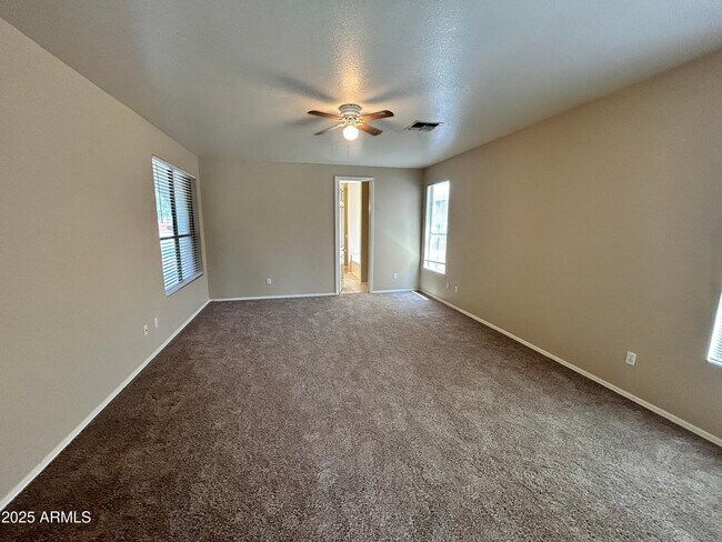 Building Photo - 9817 W Las Palmaritas Dr