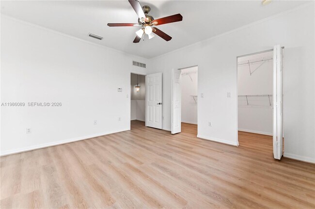 Building Photo - 5043 SW 140th Terrace