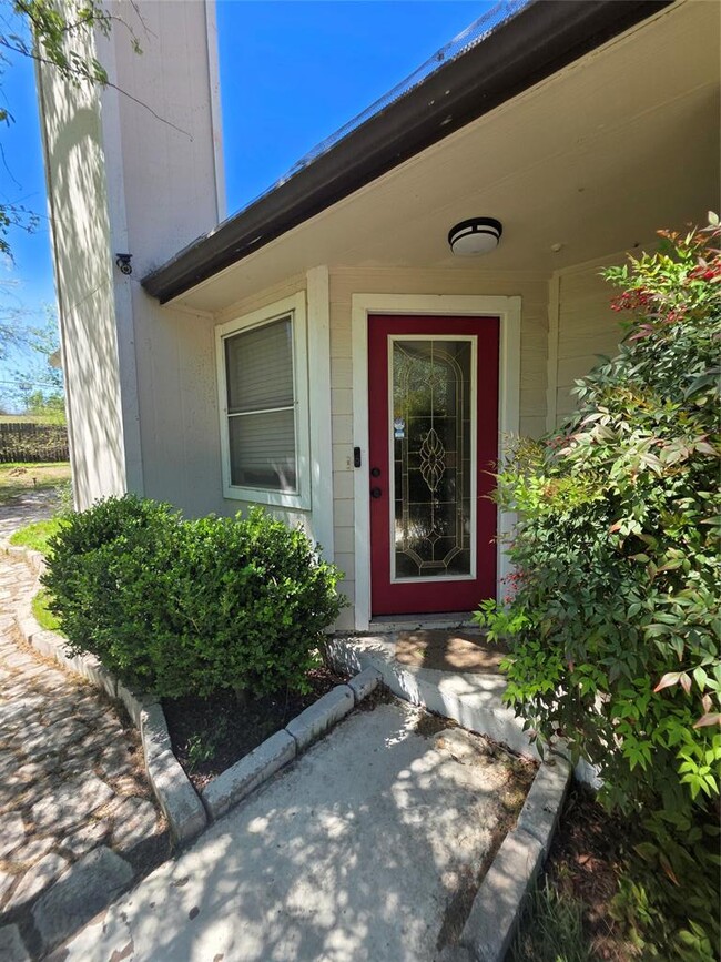 Building Photo - 5405 Alexis Cove