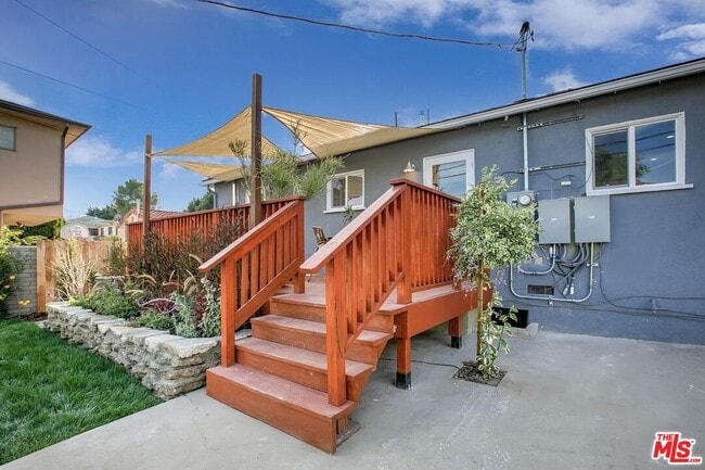 Building Photo - 4234 Verdugo Rd