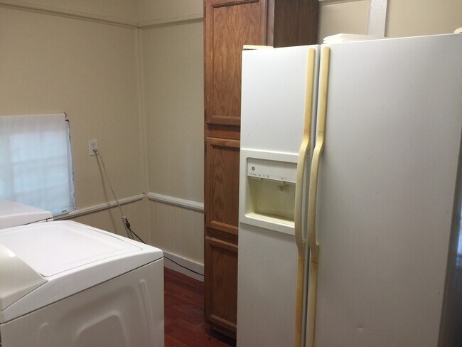 Building Photo - Home for rent in Avondale