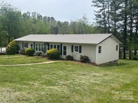 Building Photo - 3458 Smokehouse Ct