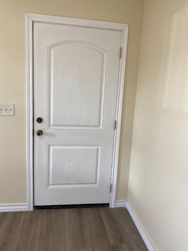 Building Photo - 241 Private Rd