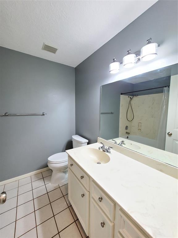 Building Photo - 12628 Pelican Blvd