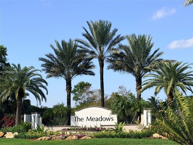 Building Photo - 1570 Elm Grove Rd