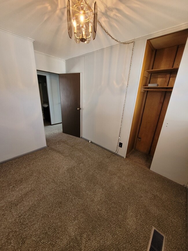 Building Photo - 6666 N Decatur St