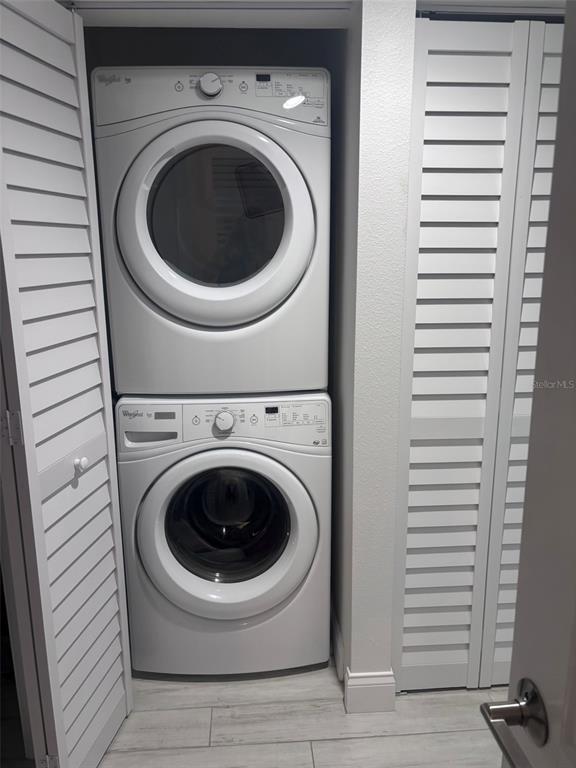 Building Photo - 7984 Sailboat Key Blvd S