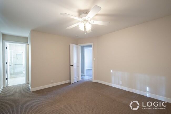 Building Photo - 1666 Paulista Wy