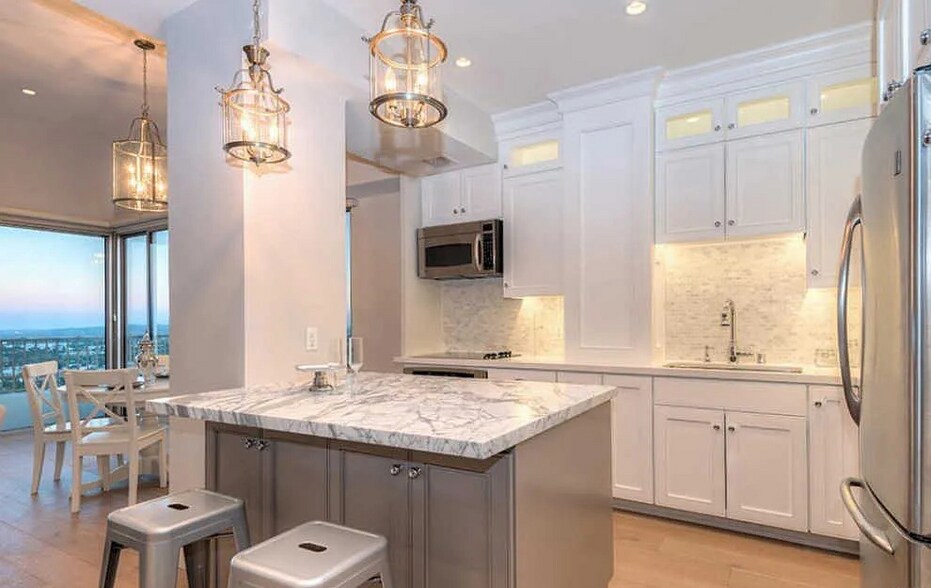 Kitchen Island w/ honed marble countertop - 10501 Wilshire Blvd