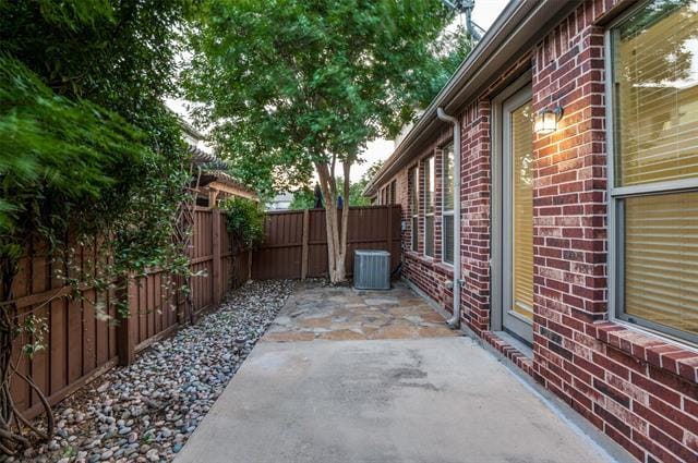Building Photo - 4828 Durham Dr