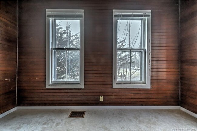 Building Photo - 473 Amity Rd