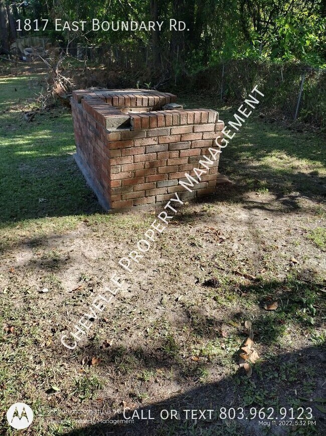 Building Photo - 1817 E Boundary Rd