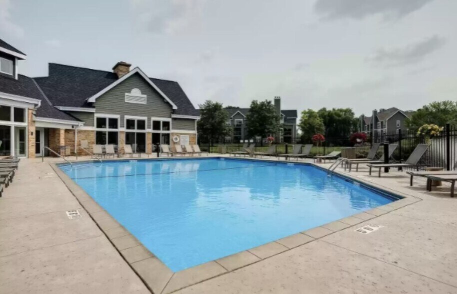 Building Photo - 6010 Chasewood Pkwy