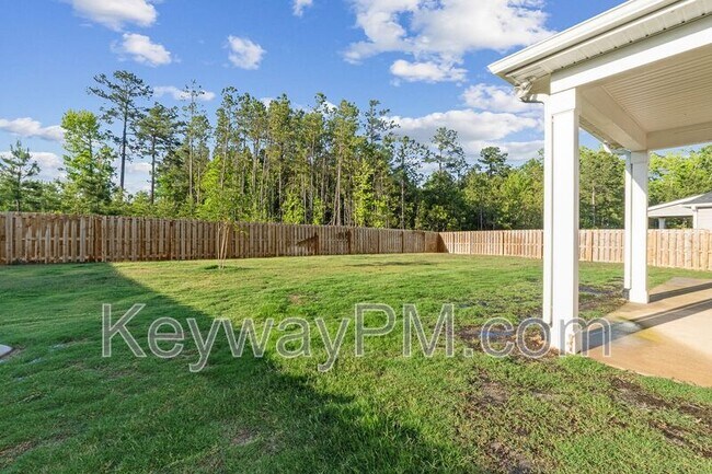 Building Photo - 738 Woodvine Dr
