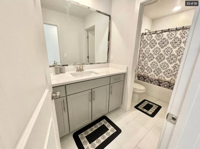 Building Photo - 2162 N Cloverleaf Wy