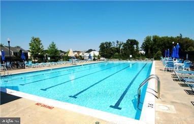 Building Photo - 2482 Jostaberry Way