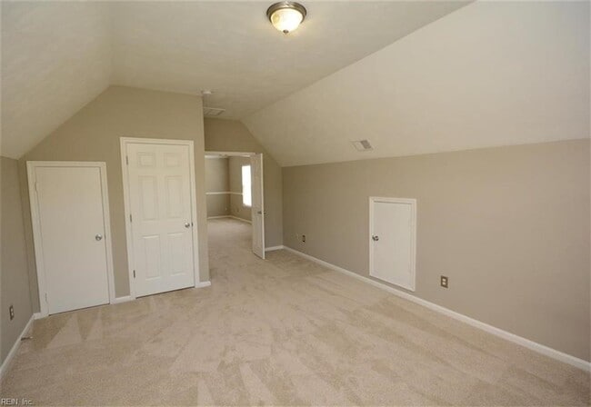 Building Photo - 1701 Buckley Arch