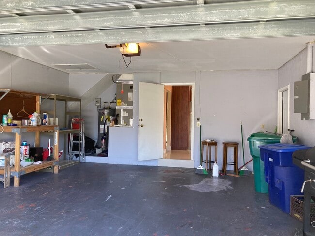 two-car garage - 6224 NW 180th Terrace