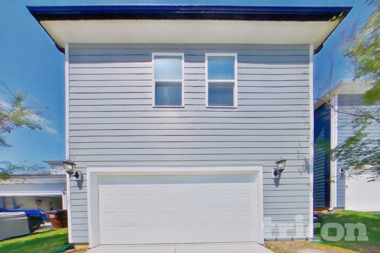 Building Photo - 1331 Carriage Park Dr