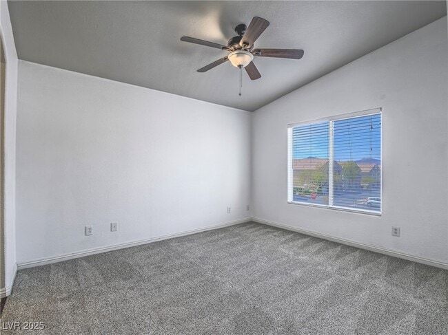 Building Photo - 1070 Thrill Ct