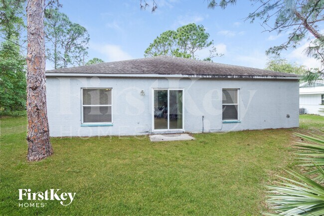 Building Photo - 112 Marsh St