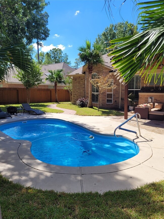 Building Photo - 14422 Light Falls Ct