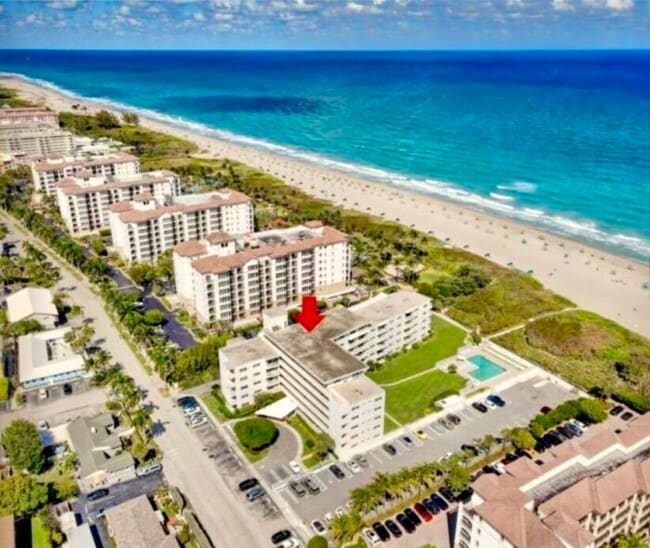 Building Photo - 33 S Ocean Ave