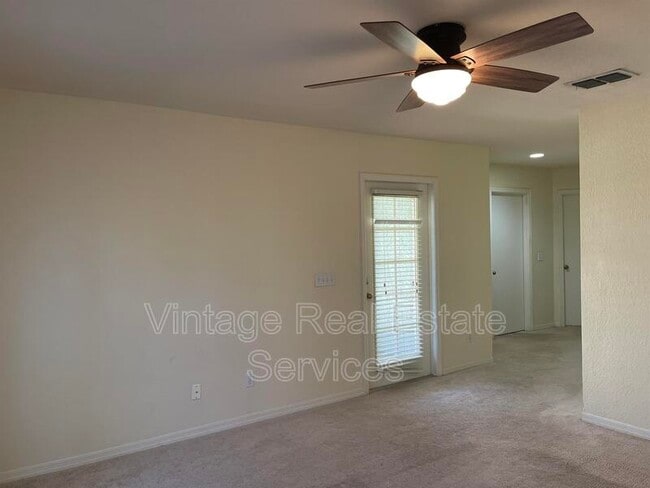 Building Photo - 4007 Sand Palm Ct