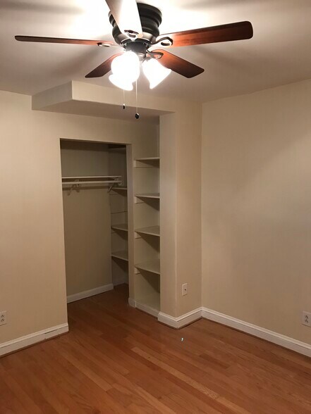 Building Photo - 15 W South St