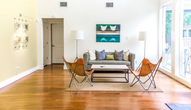 Building Photo - z-012226-The Reserve