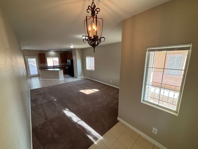 Building Photo - Spacious 4BED/3BATH Home Located in North Las Vegas Enjoy Rent-Free Holidays!