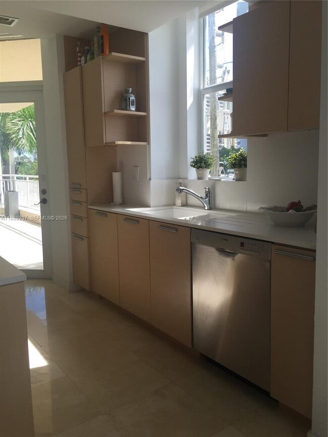 Building Photo - 1 Century Ln