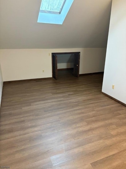 Building Photo - 2 Falkenstein Dr