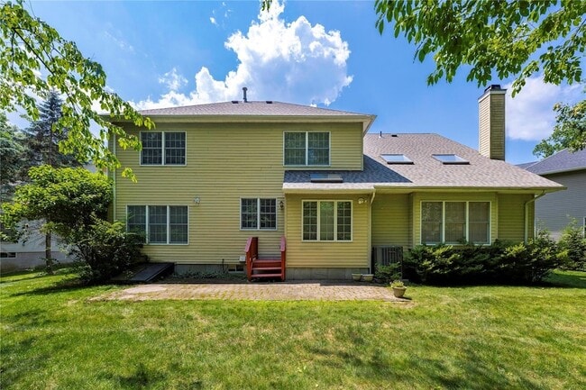 Building Photo - 46 McGuiness Ln